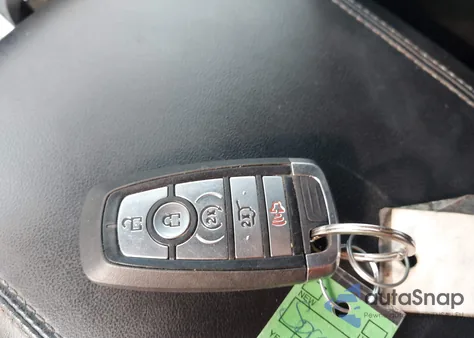 2020 Ford Explorer Xlt z USA, uszkodzony, nr VIN 1FMSK8DH2LGC20734